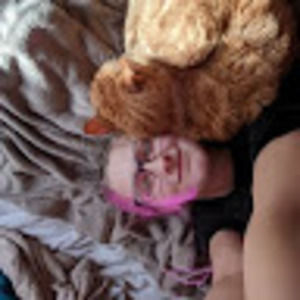 Meet your Posher, Mae